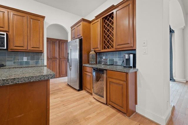 Photo - 416 Mills St