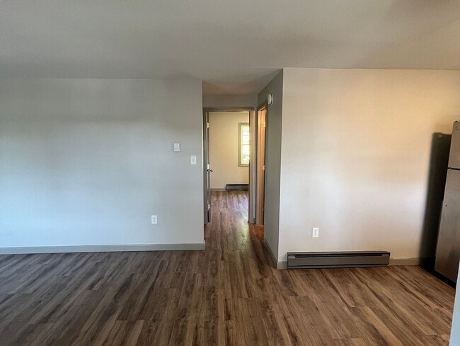 Photo - 72 Oak St Unit 7