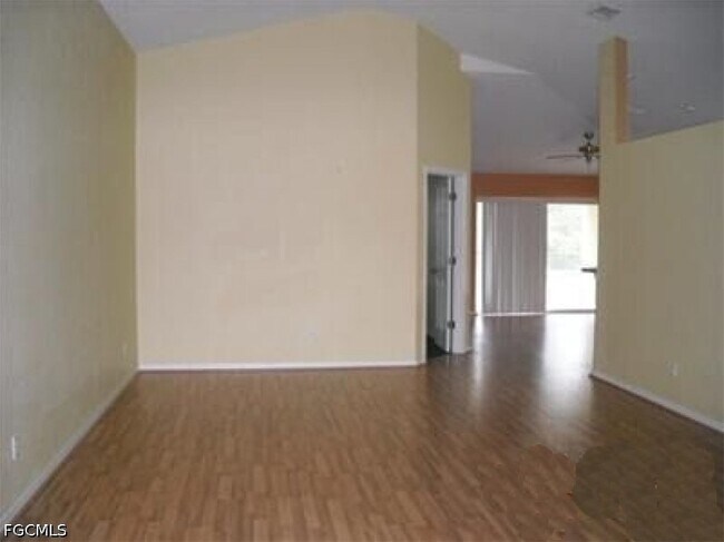 4544 Varsity Cir