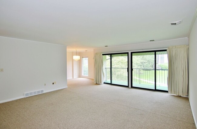 Photo - 249 Hamilton Ave