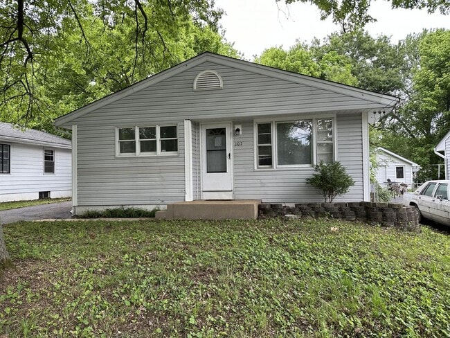 Photo - Lovely 2 Bedroom / 2 Bath for Rent - Section 8 Welcome