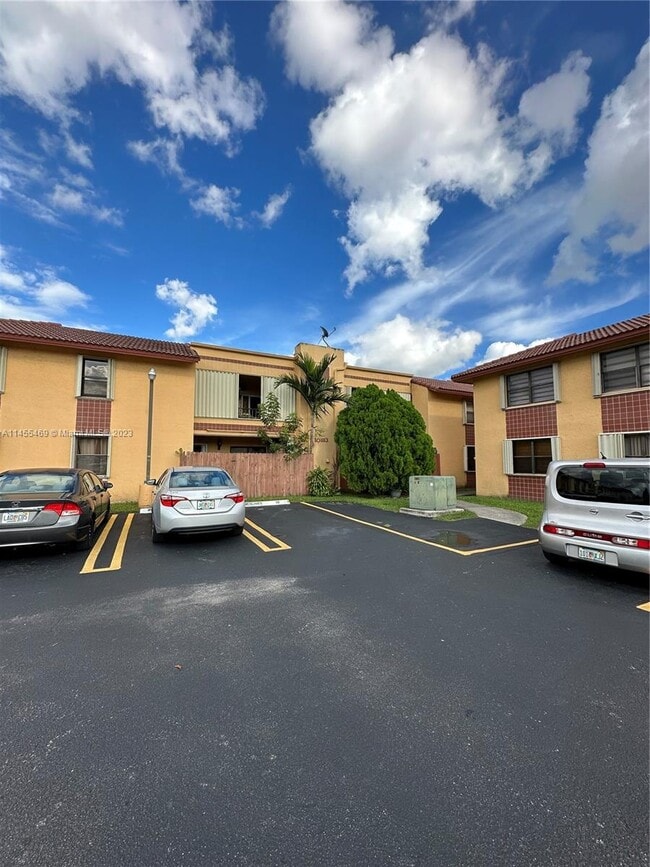 Photo - 10813 NW 7th St Condo
