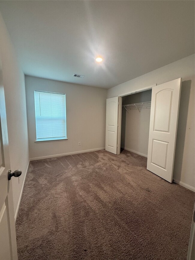 Building Photo - 473 Amberwood Pk Dr