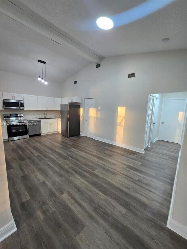 Photo - 4247 Willow Pond Cir