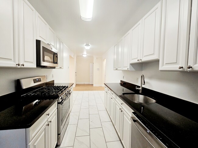 Photo - 31 Harris St Unit 2