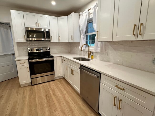 Photo - 108 Homewood Rd