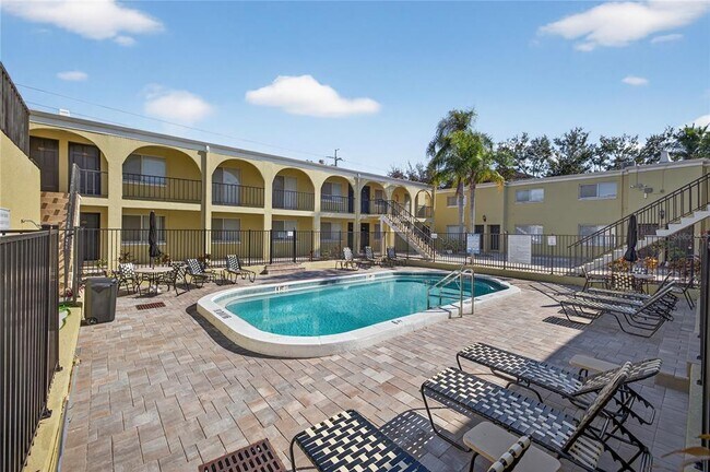 Photo - 3206 W Azeele St Unit 218