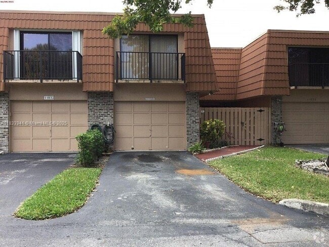 Building Photo - 11034 SW 15th Manor Rental