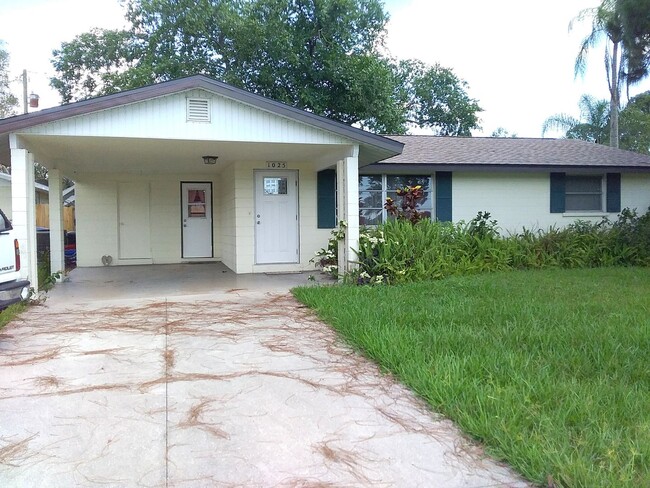 January 2024 - 2BR/1.5BA Single Family Hom... - January 2024 - 2BR/1.5BA Single Family Hom... Casa