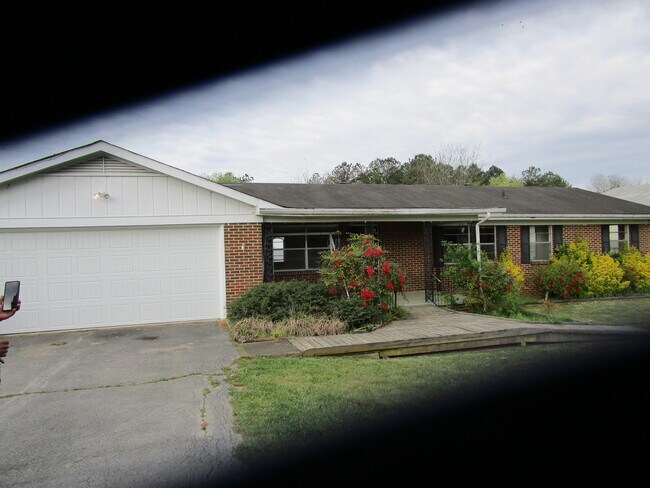 Photo - 1888 Thrasher Pike House