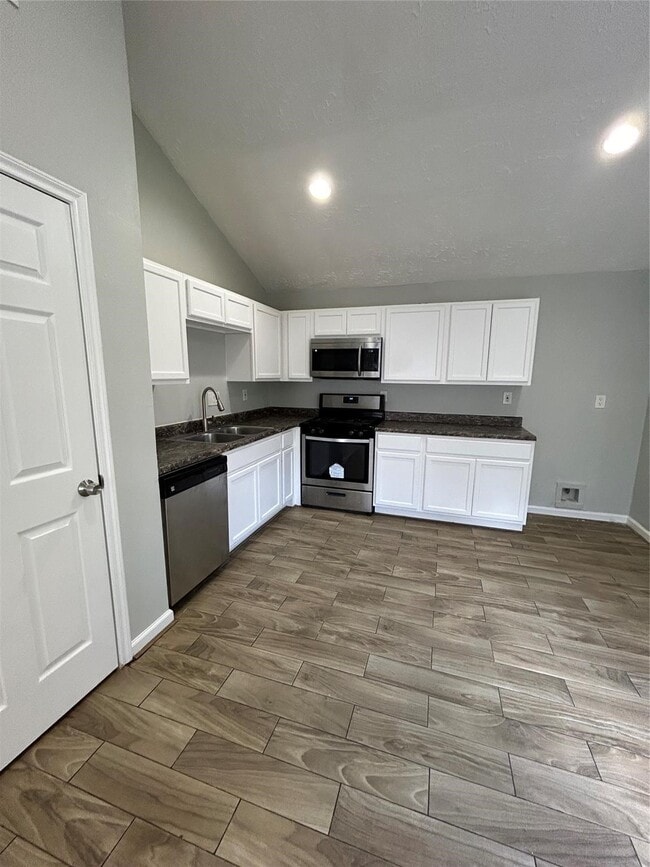 Photo - 3610 Mattingham Dr Casa