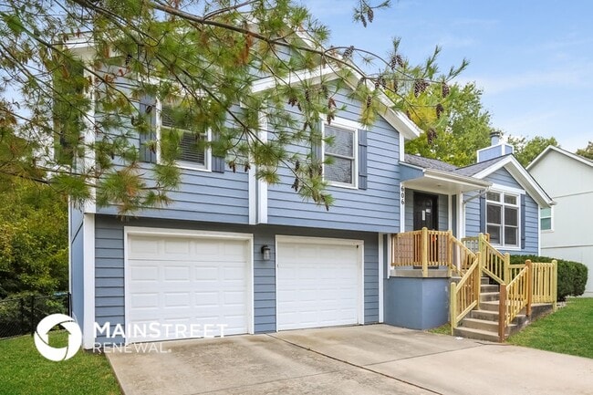 Photo - 606 Canter St