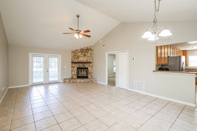 Photo - 3824 Tree Lake Dr