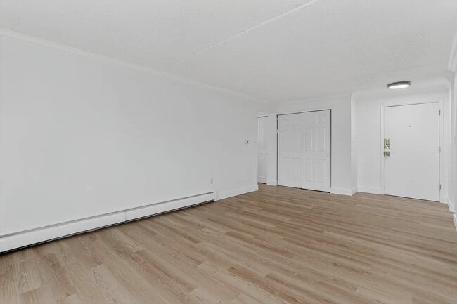 Photo - 1267 Lafayette St Unit 404