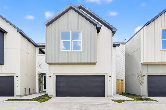 Building Photo - 971 Highland Lgt Ln