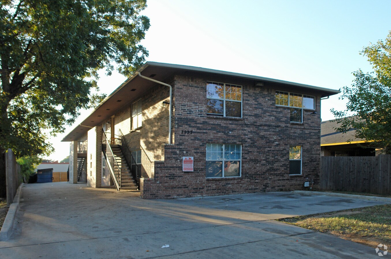 Photo - 2932 South Blvd Apartments