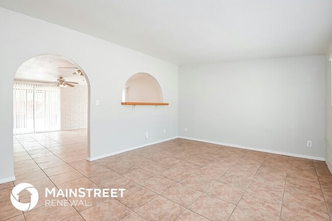 Photo - 3434 S Manitoba Ave