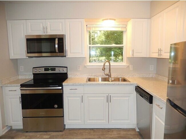 Photo - 1901 Crosby Ct