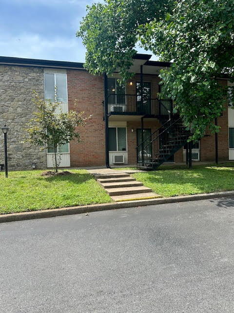 Photo - Updated Condo Near Vanderbilt & Belmont with Pool Access Unit B-11
