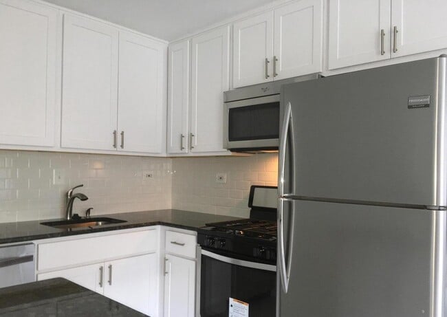 Building Photo - 401 N Armistead St Unit 308