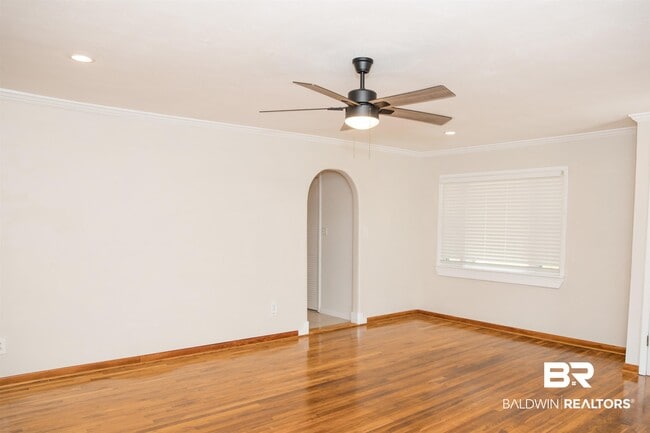 Photo - 7099 Pinehill Rd