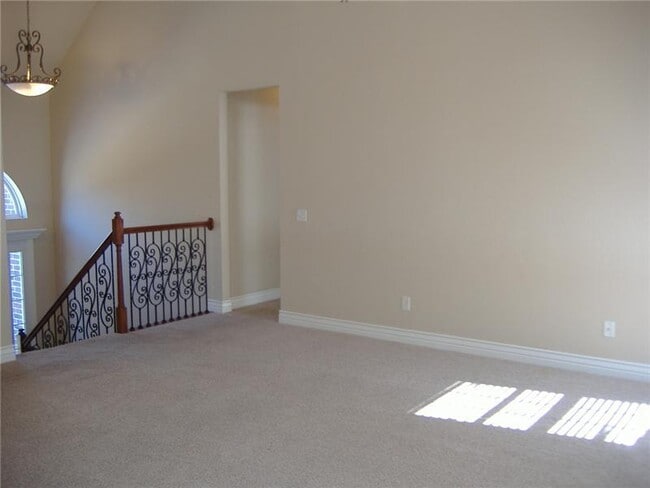 Photo - ***34 Witherby Drive***