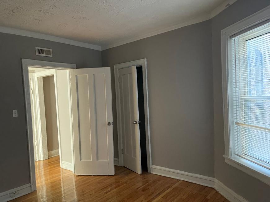 2 bedroom in Chicago IL 60621 - 2 bedroom in Chicago IL 60621 Condo Unit 1