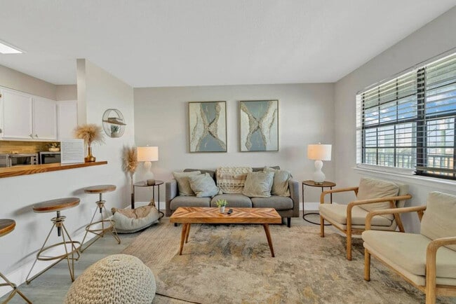 Photo - 312 Bream Ave Unit SI ID1502002P