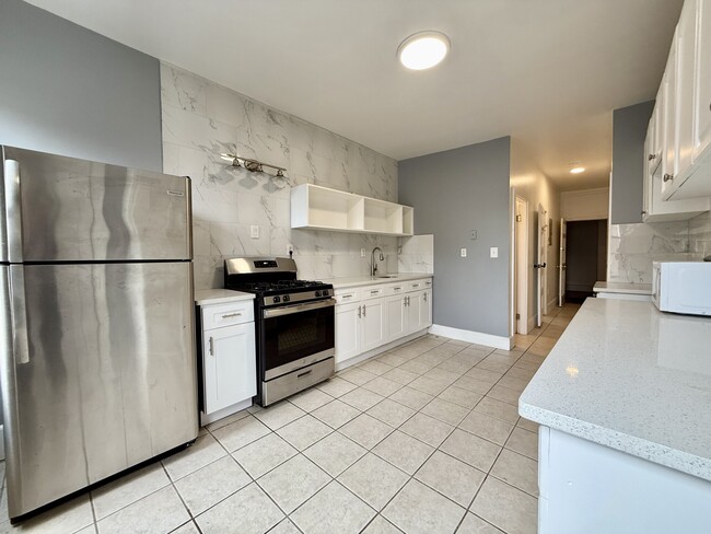 Photo - 16 Creighton St Apartments Unit 2