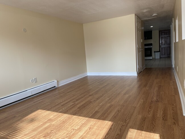 Living Room - 6125 S Kilpatrick Ave Unit 1G