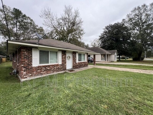 Photo - 4143 Nelson St