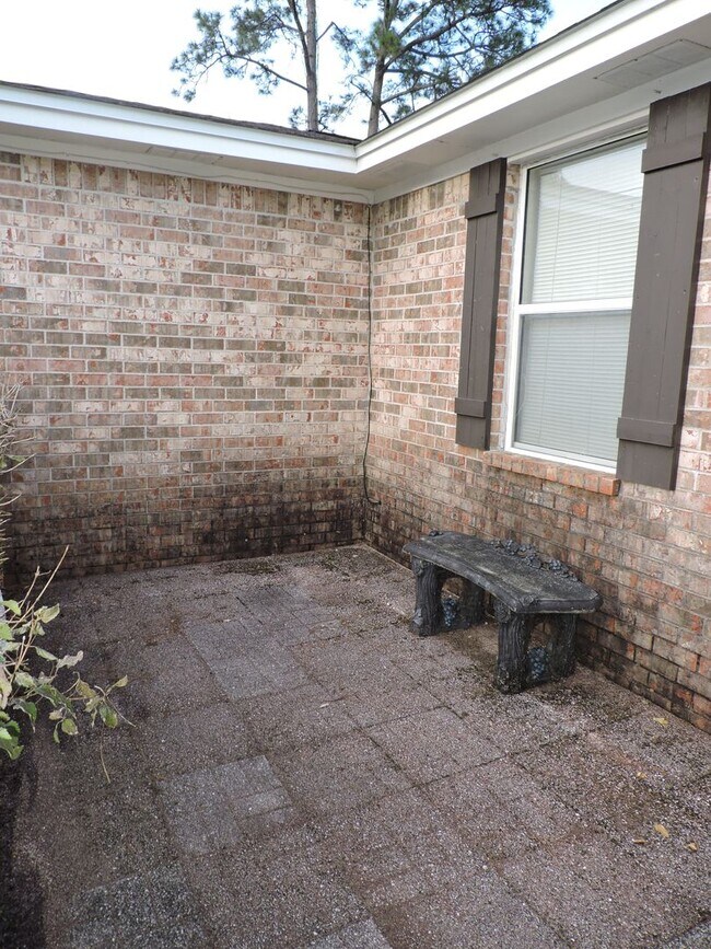 Photo - Convenient westside location!