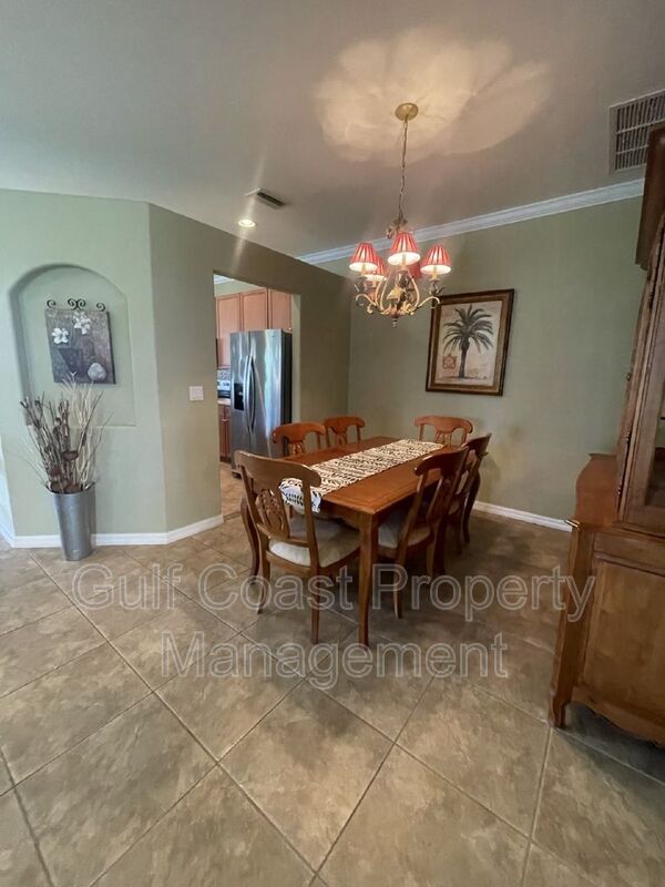 Photo - 13818 Village Creek Dr