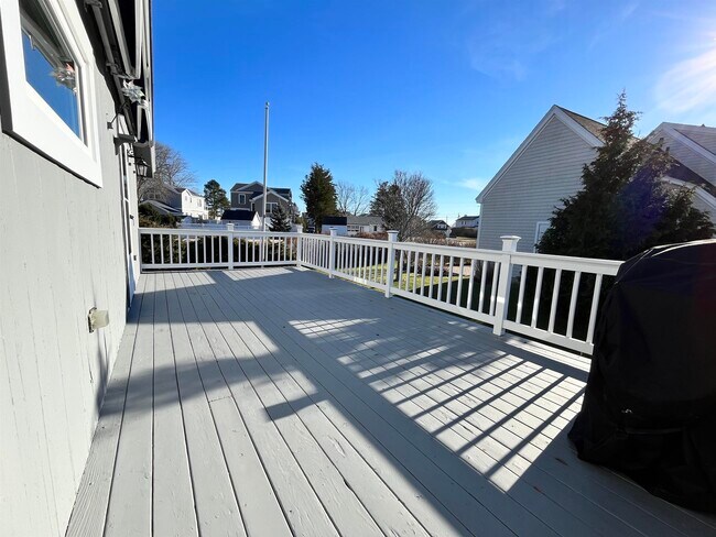 Photo - 20 Jenness Ave
