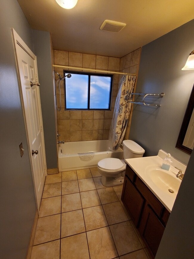 Photo - 357 Bloomfield Ln Unit 3