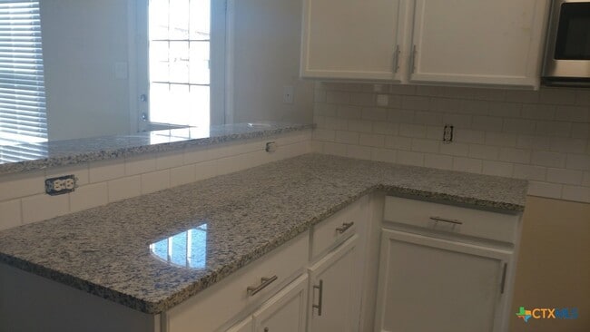 Photo - 3435 Rob Roy St