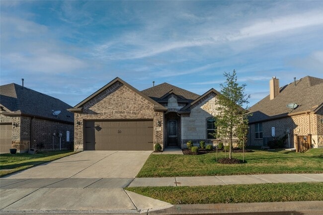 Photo - 1017 Lake Cypress Ln