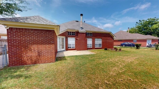 Photo - 7309 Senderson Ct