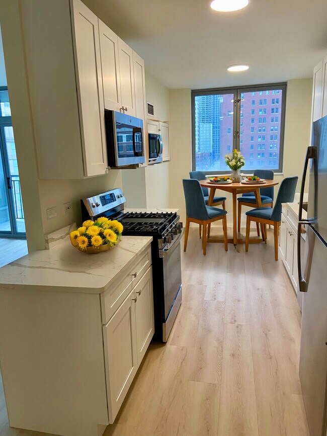 Photo - 600 N Dearborn St Unit 812
