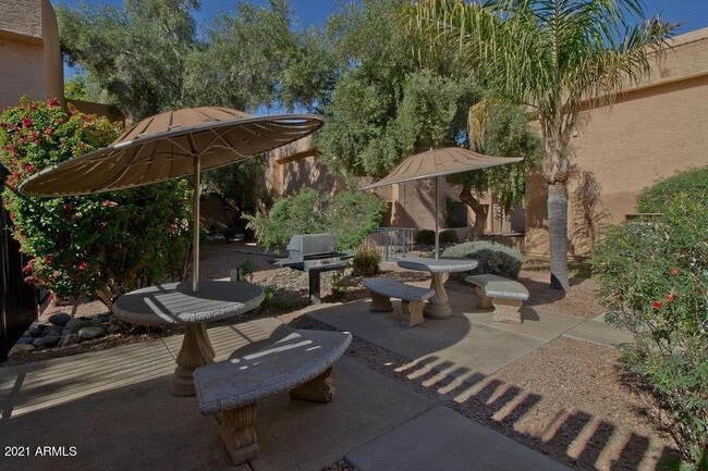 Photo - 3131 W Cochise Dr Unit 222