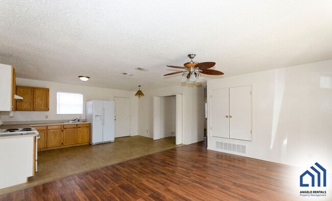 Photo - 9900 Cottontail Ln