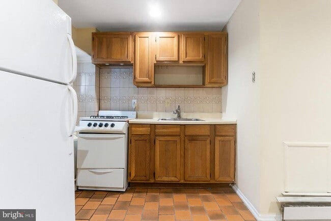 Photo - 1343 E Hewson St