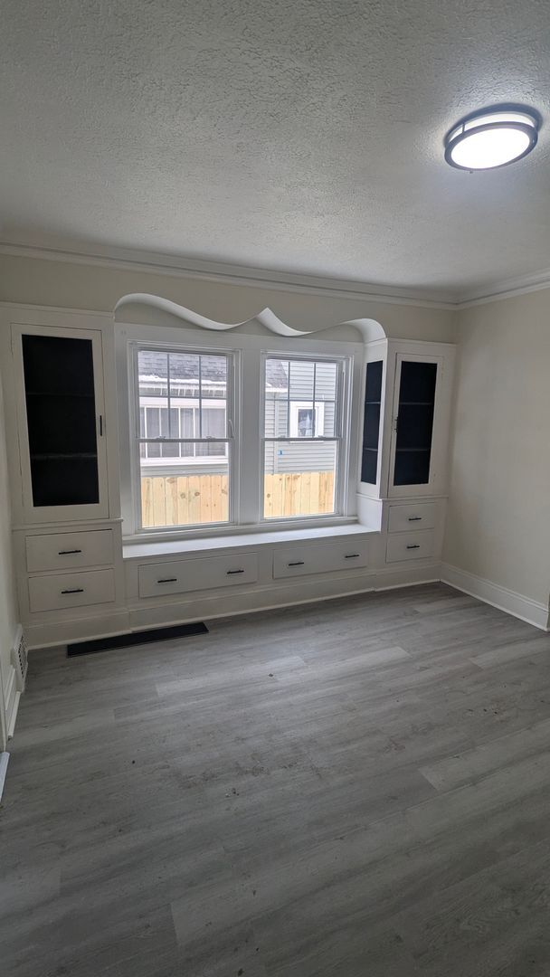 Photo - 3049 W 116th St Unit 3049 W116 th Up