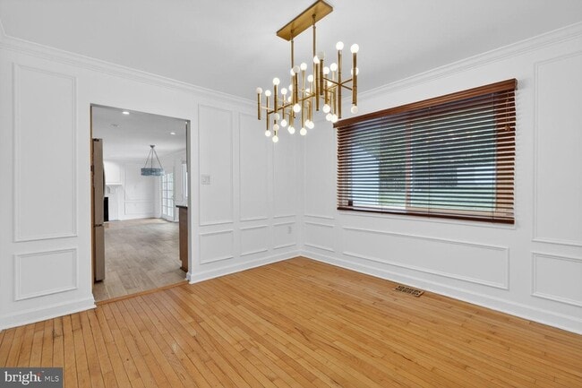 Photo - 9534 Braddock Rd