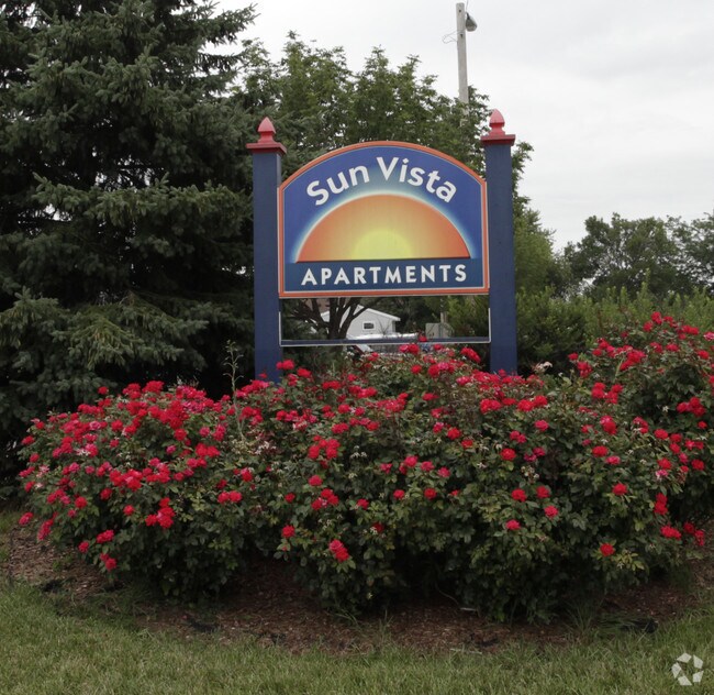 Photo - Sun Vista Apartments