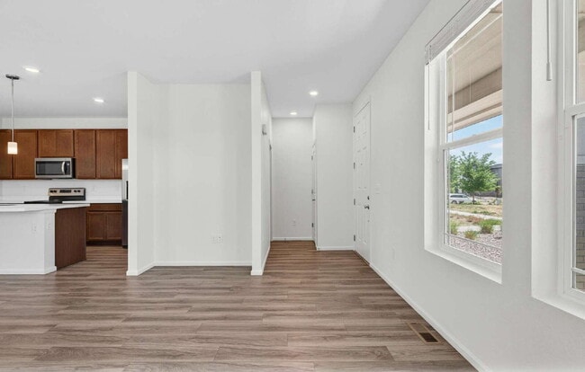 Photo - Beautiful 3 bed, 3 bath townhome in the lovely Painted Prairie Community!