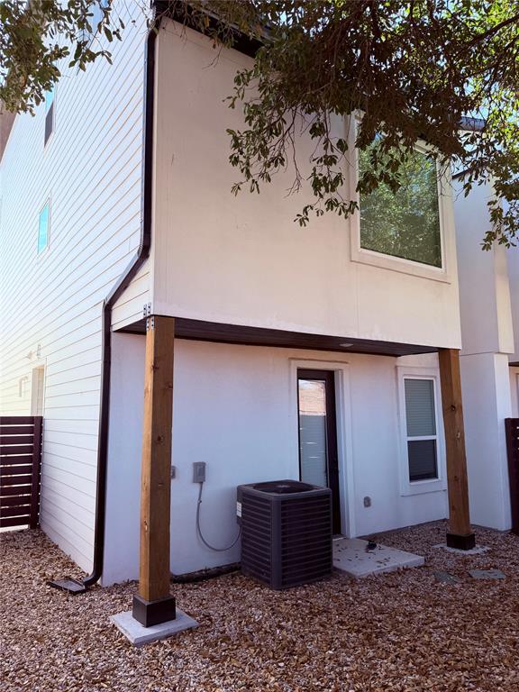 Photo - 1417 Kramer Ln Unit 4