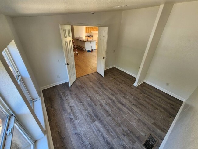 Photo - Charming 3 Bedroom + Den Home with Open Floor Plan, pet friendly,  garden area.