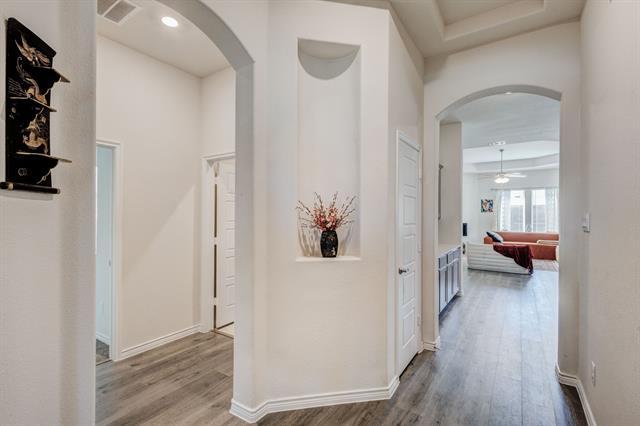 Photo - 6993 Newby Ln