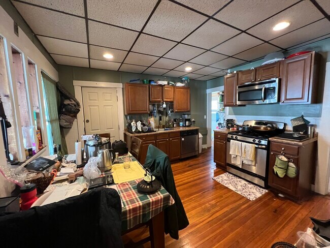 Photo - 363 Beacon St